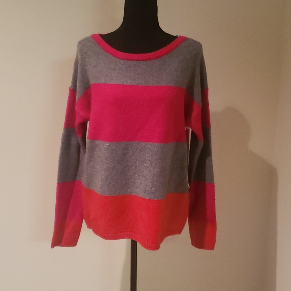 Gorgeous Sweater!